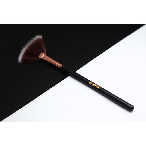 Alsayyed Cosmetics Golden Brushes 13 Pieces